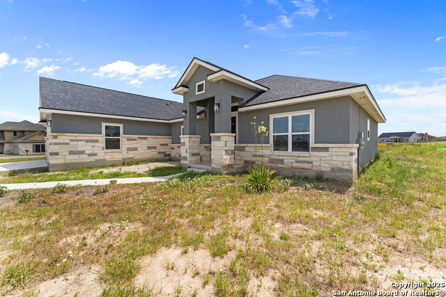 Listing photo id 2 for 113 Pine Valley