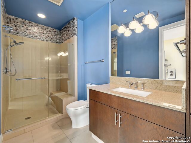 Image 16 of 25 For 610 Market E 3007