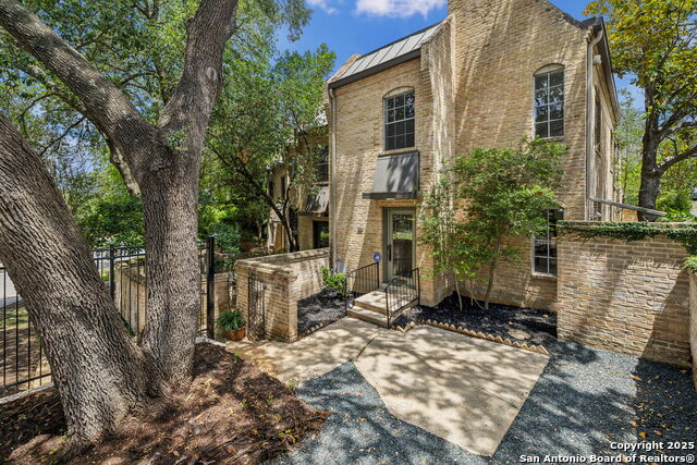 Details for 209 Chichester Pl  1, San Antonio, TX 78209