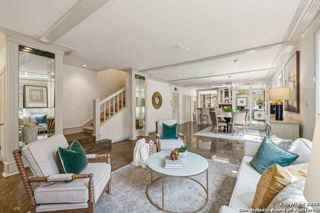 Image 11 of 43 For 209 Chichester Pl  1