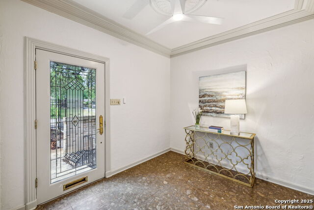 Image 5 of 43 For 209 Chichester Pl  1