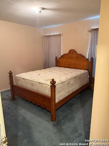 Listing photo id 13 for 254 W Greenway Ave