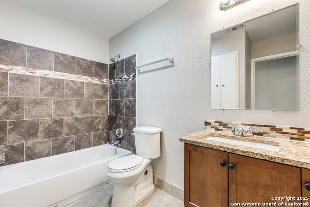 Image 14 of 33 For 1111 Rio Linda