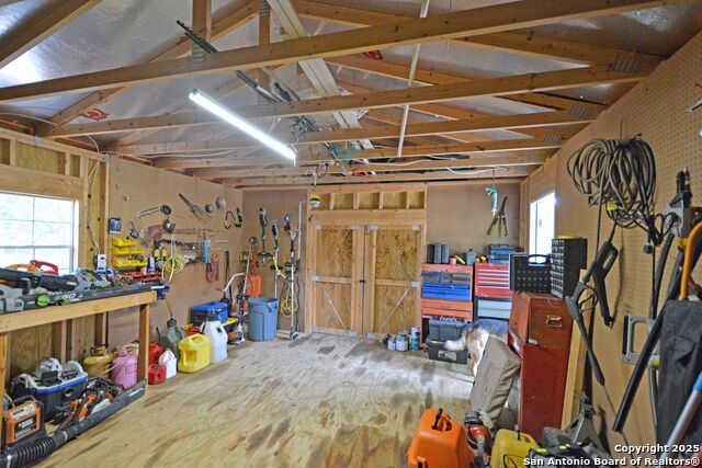 Image 33 of 45 For 1356 Timberwood