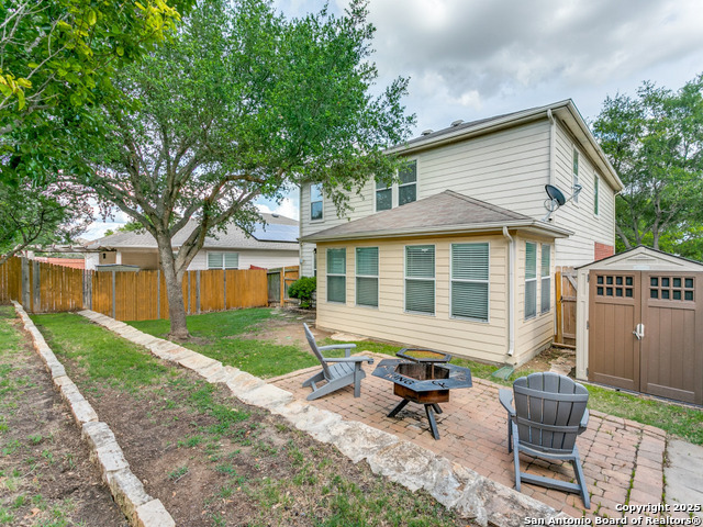 Listing photo id 23 for 1529 Rainy Brook
