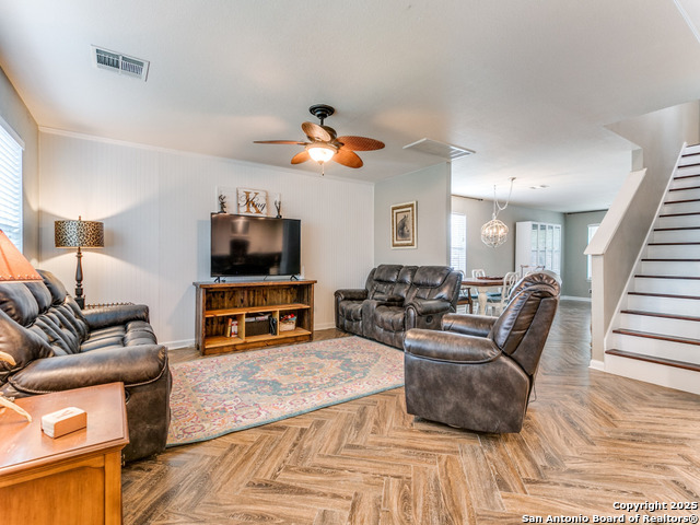 Listing photo id 6 for 1529 Rainy Brook