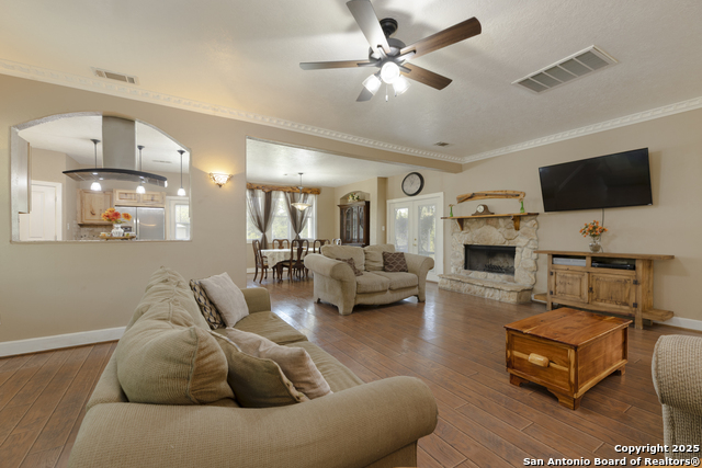 Image 4 of 38 For 15055 Fm 32  