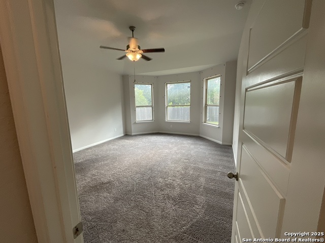 Listing photo id 13 for 10531 Tranquille