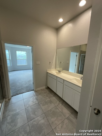 Listing photo id 18 for 10531 Tranquille