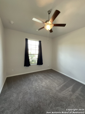 Listing photo id 2 for 10531 Tranquille