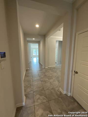 Listing photo id 5 for 10531 Tranquille