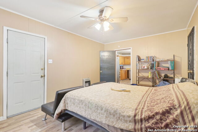 Listing photo id 19 for 3311 Cesar E Chavez