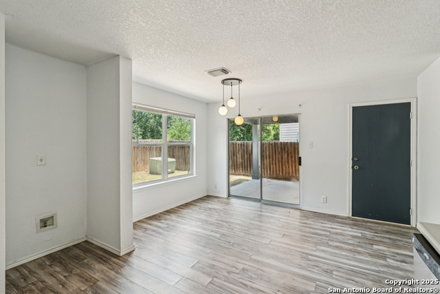 Image 13 of 49 For 87 Kenrock Ridge