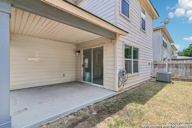 Image 38 of 49 For 87 Kenrock Ridge