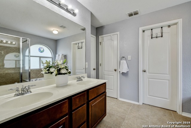 Image 19 of 46 For 12535 Panola Way