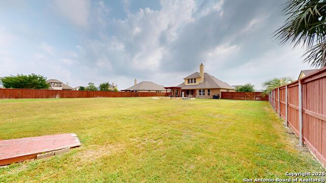 Listing photo id 43 for 6007 Dewdrop Lane