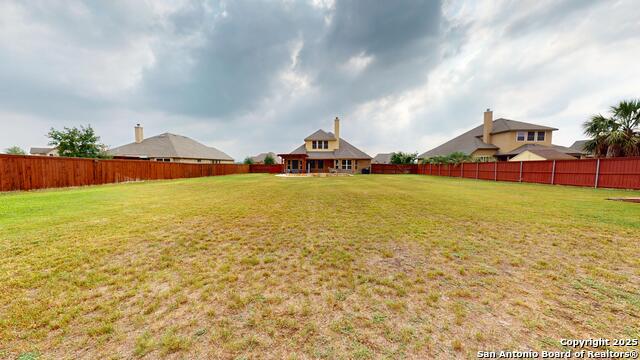 Listing photo id 44 for 6007 Dewdrop Lane
