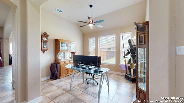 Listing photo id 4 for 6007 Dewdrop Lane