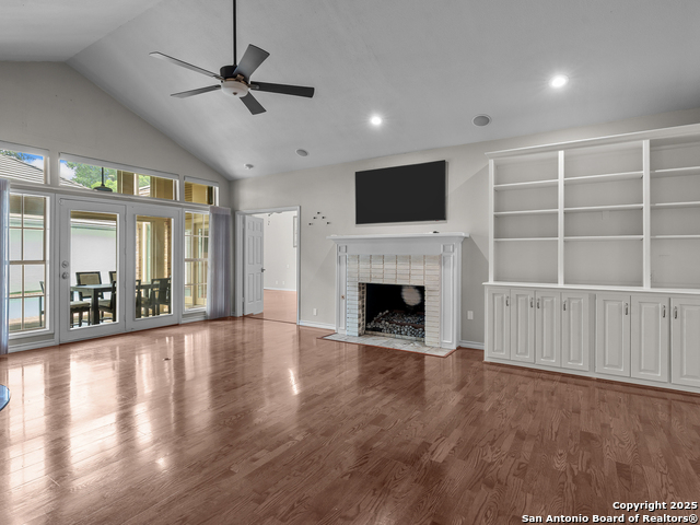 Listing photo id 6 for 16 Cheshire