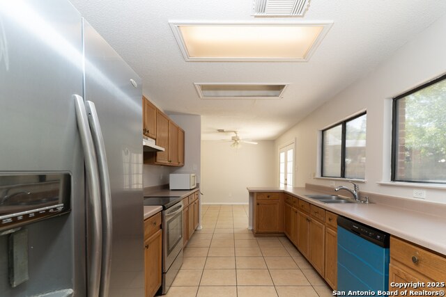 Listing photo id 13 for 10322 Fork Crk