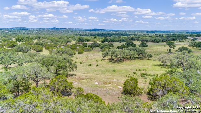 Image 12 of 23 For 32624 Tierra Robles Drive