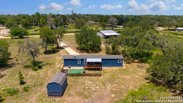 Listing photo id 0 for 57 W Bob White Dr