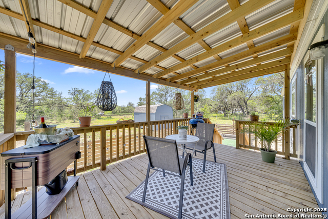 Listing photo id 19 for 57 W Bob White Dr