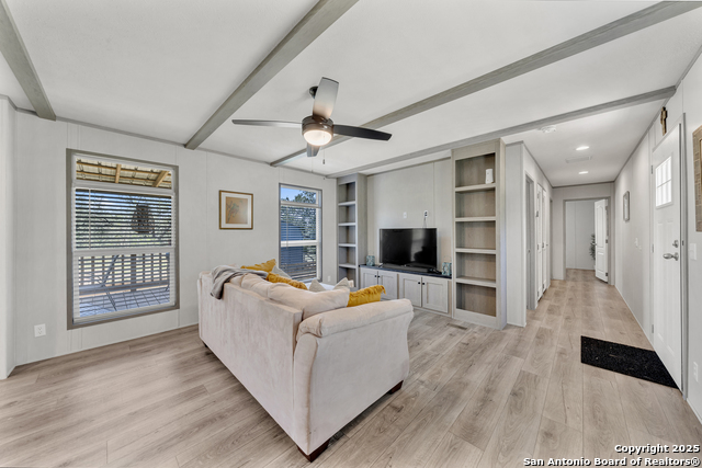 Listing photo id 5 for 57 W Bob White Dr