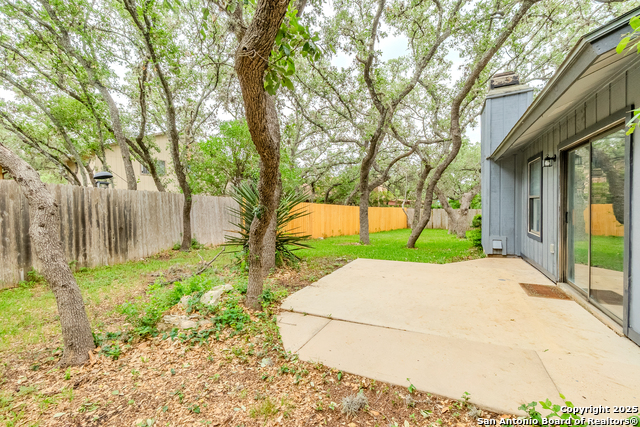 Listing photo id 18 for 7106 Mountain Grv