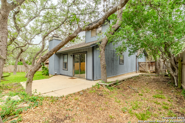 Listing photo id 19 for 7106 Mountain Grv