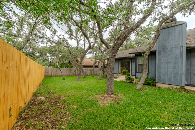 Listing photo id 21 for 7106 Mountain Grv