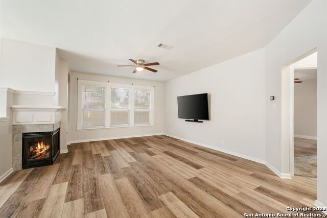 Listing photo id 8 for 8826 Brae Ridge