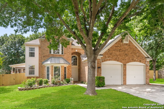 Listing photo id 0 for 8826 Brae Ridge