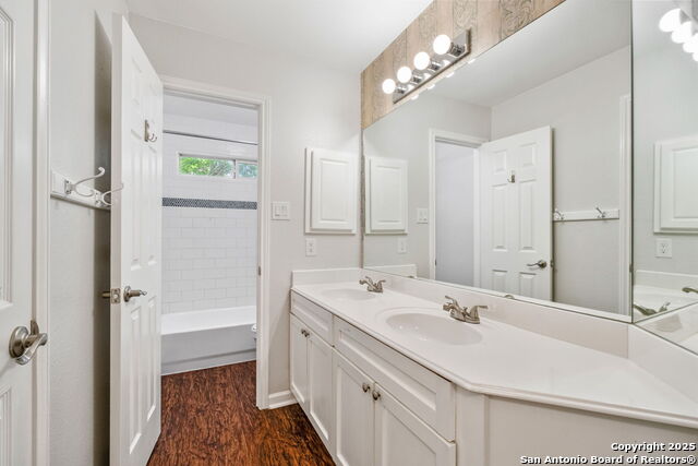 Listing photo id 18 for 8826 Brae Ridge