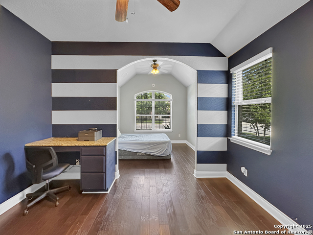 Listing photo id 27 for 106 Alder Woods