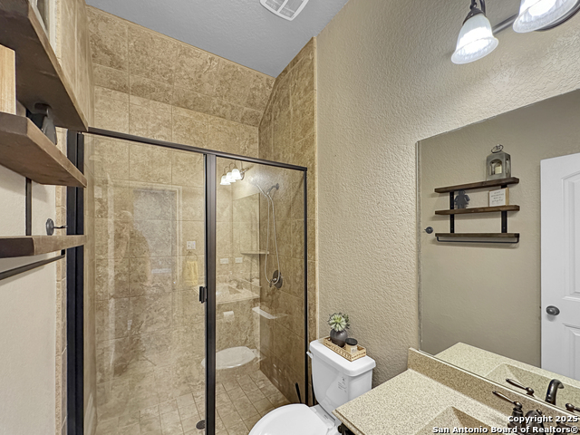 Listing photo id 33 for 106 Alder Woods
