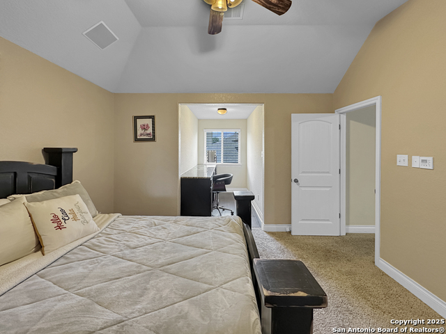 Listing photo id 36 for 106 Alder Woods