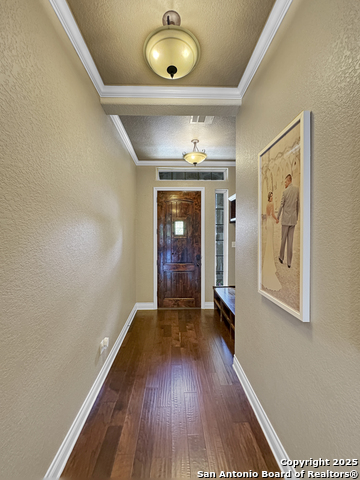 Listing photo id 39 for 106 Alder Woods