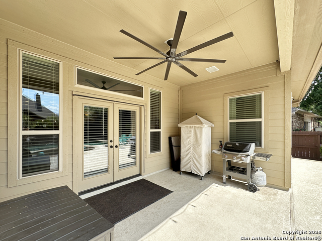 Listing photo id 40 for 106 Alder Woods