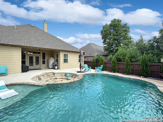 Listing photo id 48 for 106 Alder Woods