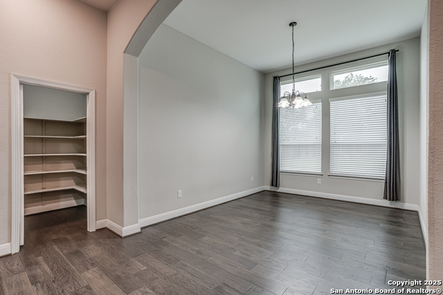 Listing photo id 24 for 2714 Trailmont Dr