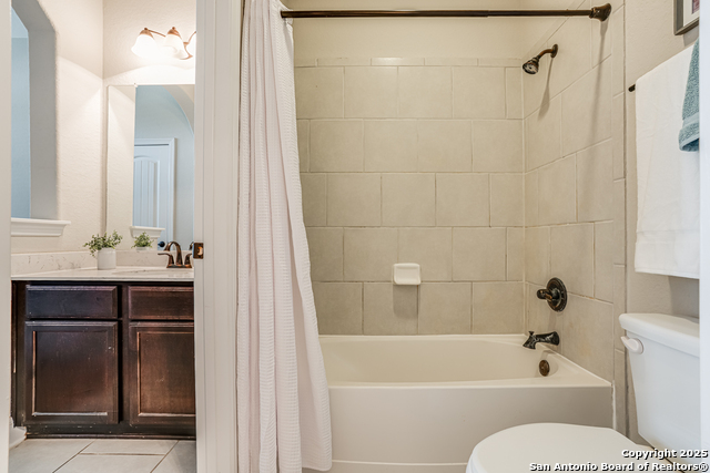 Listing photo id 35 for 2714 Trailmont Dr
