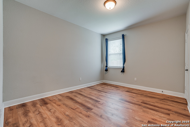 Listing photo id 37 for 2714 Trailmont Dr