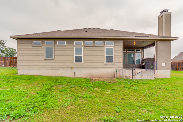 Listing photo id 46 for 2714 Trailmont Dr