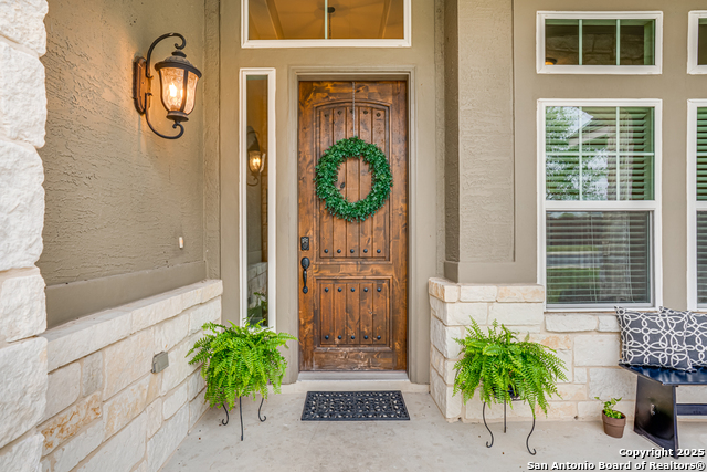 Listing photo id 5 for 2714 Trailmont Dr