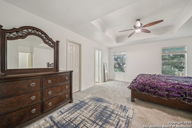 Listing photo id 19 for 5815 Trent