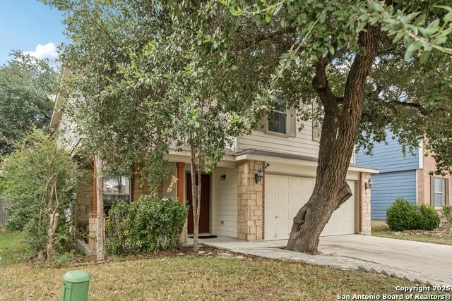 Listing photo id 4 for 5815 Trent