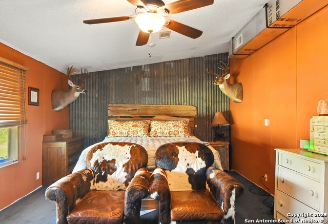 Listing photo id 13 for 341 Cr 341 E