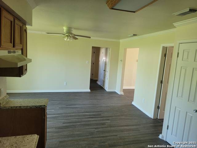 Image 14 of 24 For 4731 Belinda Lee St