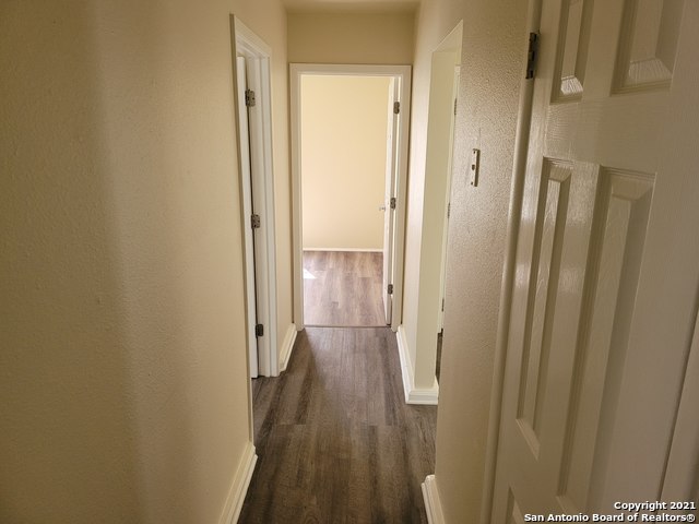 Image 18 of 24 For 4731 Belinda Lee St